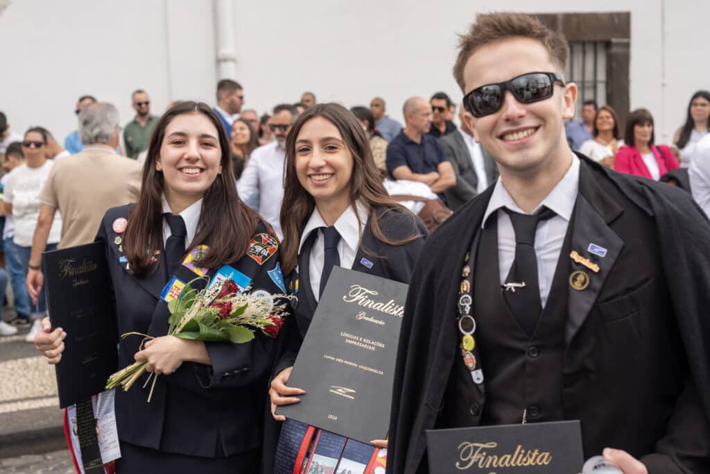 A GRADUAÇÃO é promovida pela ACADÉMICA DA MADEIRA para todos os estudantes da Universidade da Madeira. Trata-se de uma cerimónia simbólica, que marca o final de um ciclo académico. Em 2024, aconteceu a 29 de julho.