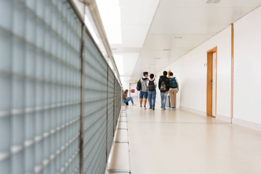 Dois docentes da UMa condenados por difamação e denúncia caluniosa