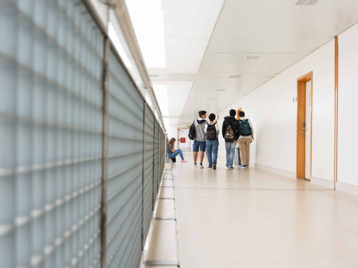 Dois docentes da UMa condenados por difamação e denúncia caluniosa