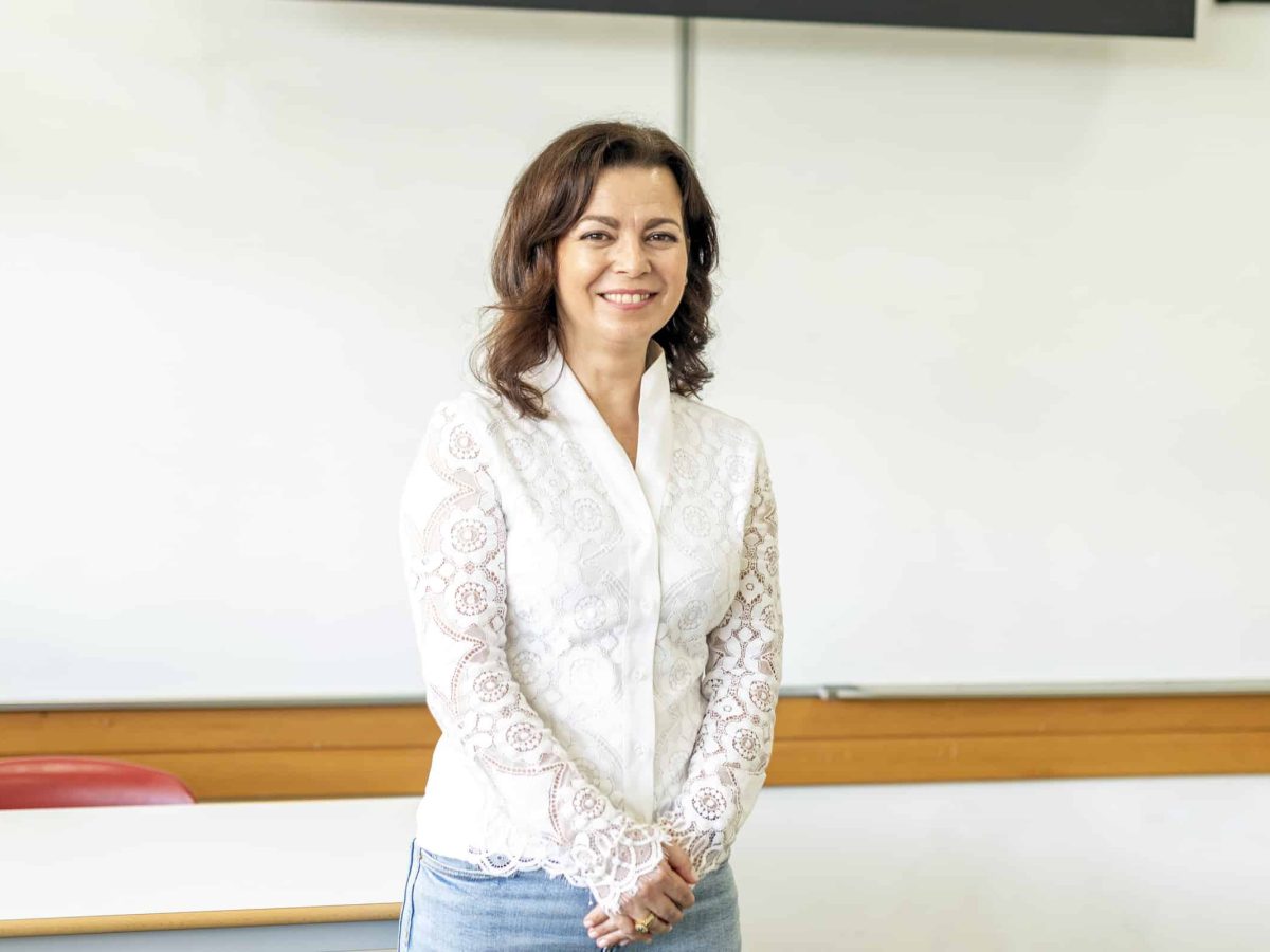 Liliana Rodrigues, Presidente da Faculdade de Ciências Sociais da Universidade da Madeira e Diretora do mestrado em Educação e Desenvolvimento Comunitário.