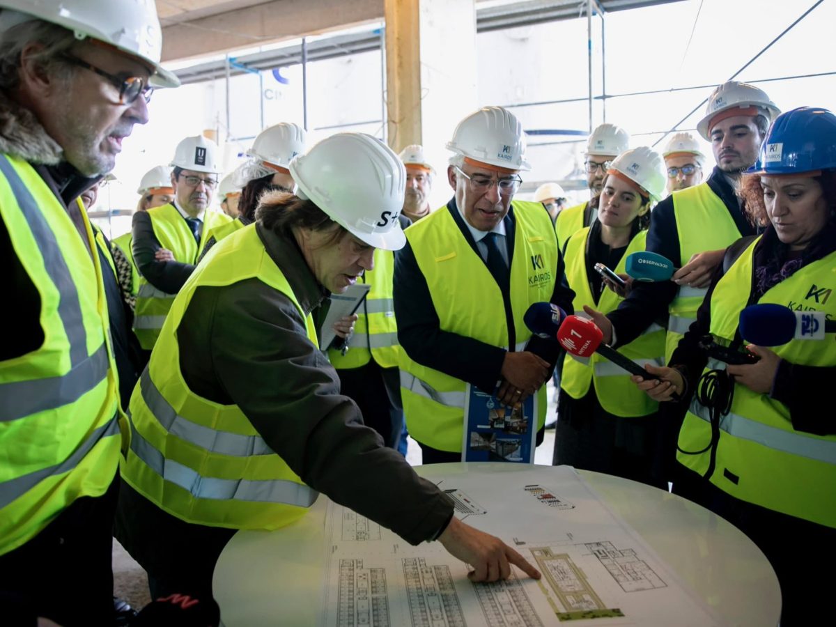 Visita do Primeiro-ministro ao projeto de residência da Universidade de Lisboa, a 4 de janeiro de 2023. 