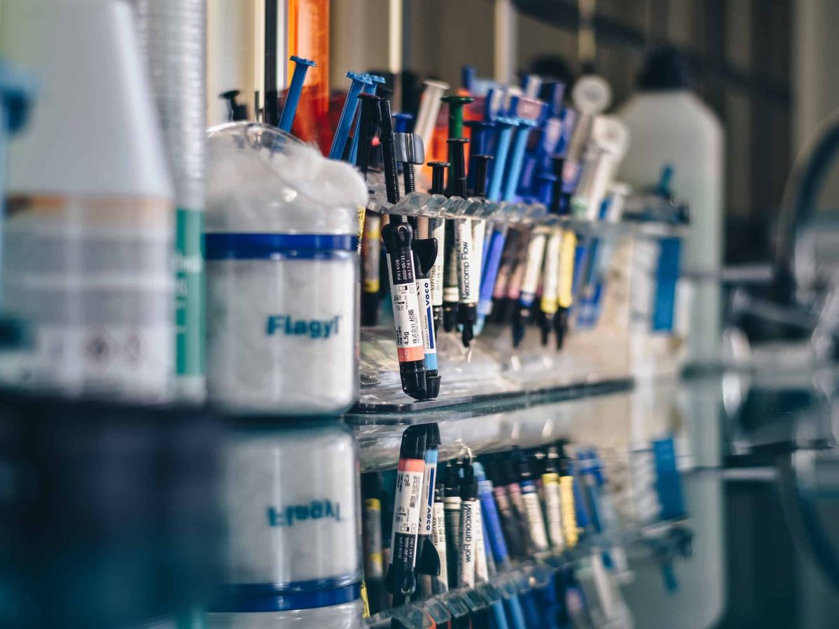 Eliminação da taxa de entrega das teses de doutoramento