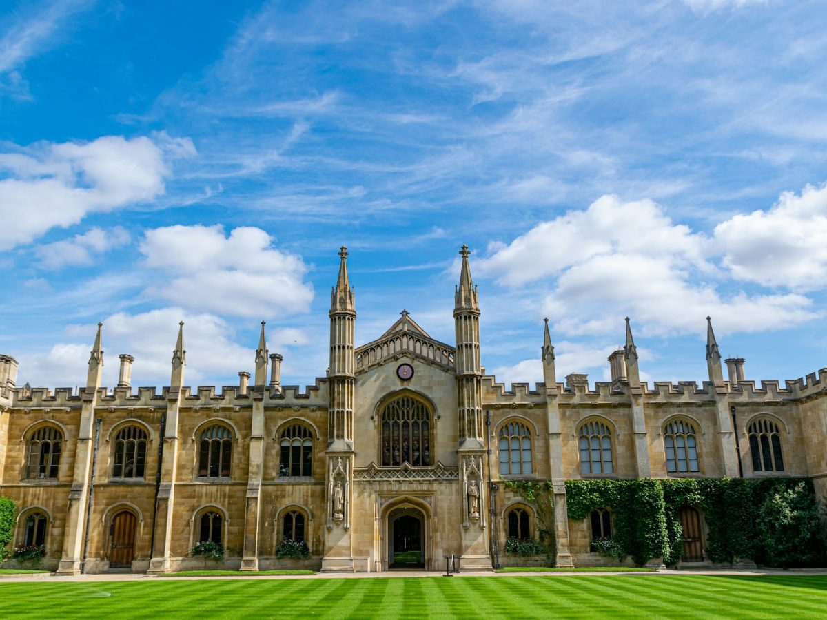 Universidade de Cambridge, no Reino Unido.