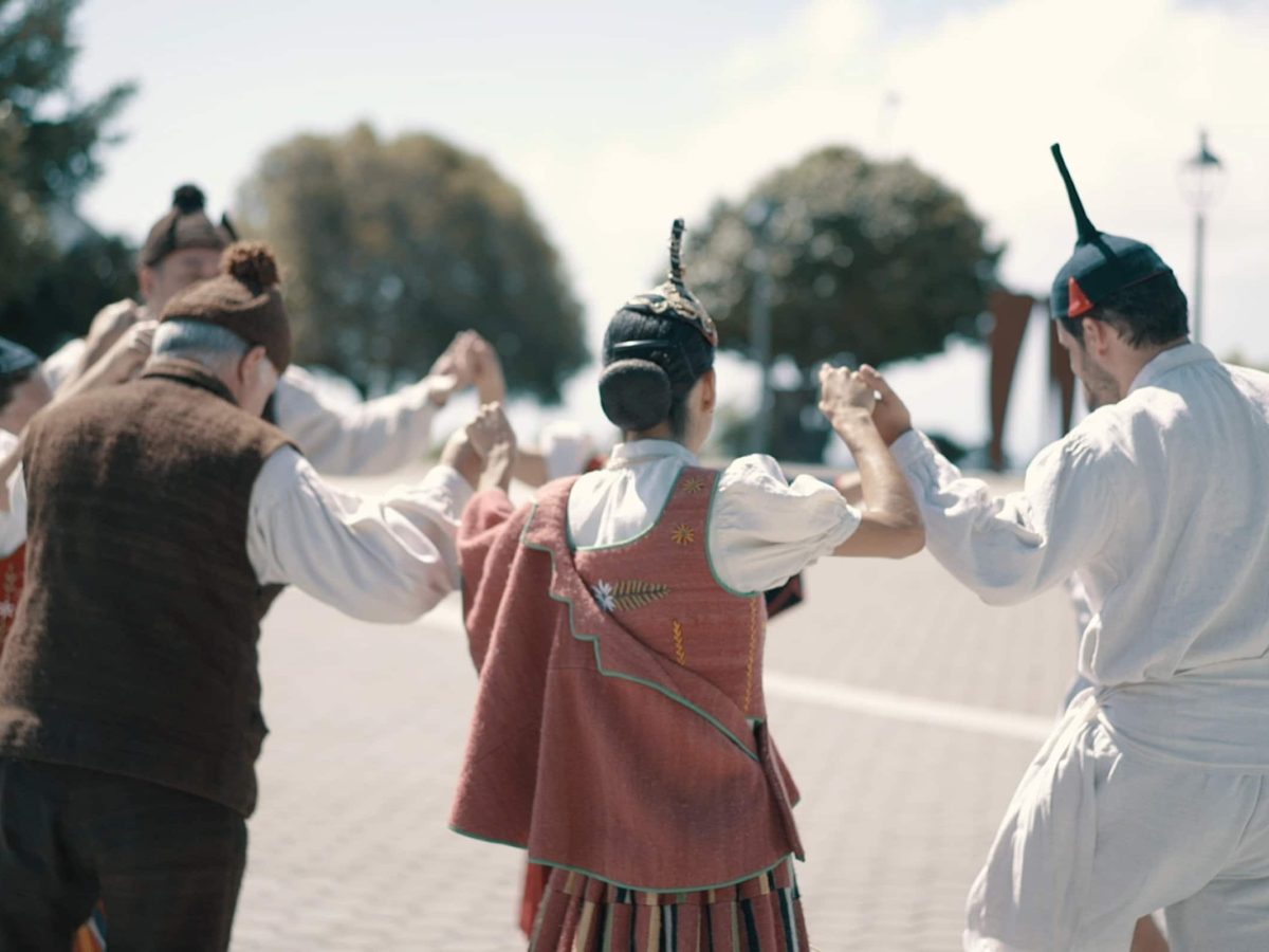 O Dia da Madeira celebrado com Max e o folclore regional